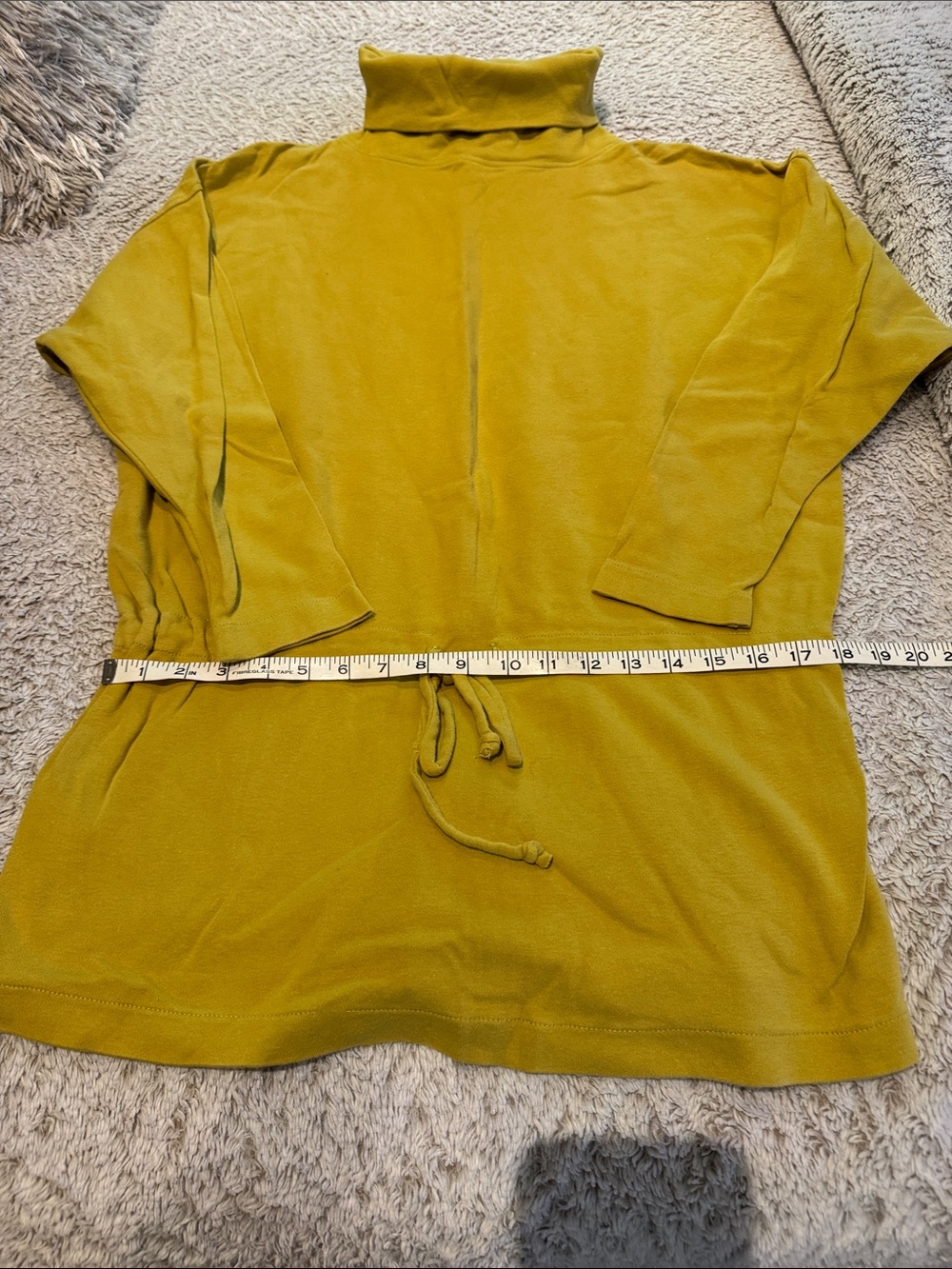 Ladies size L Knit IT Turtleneck Drawstring Tunic in Mustard